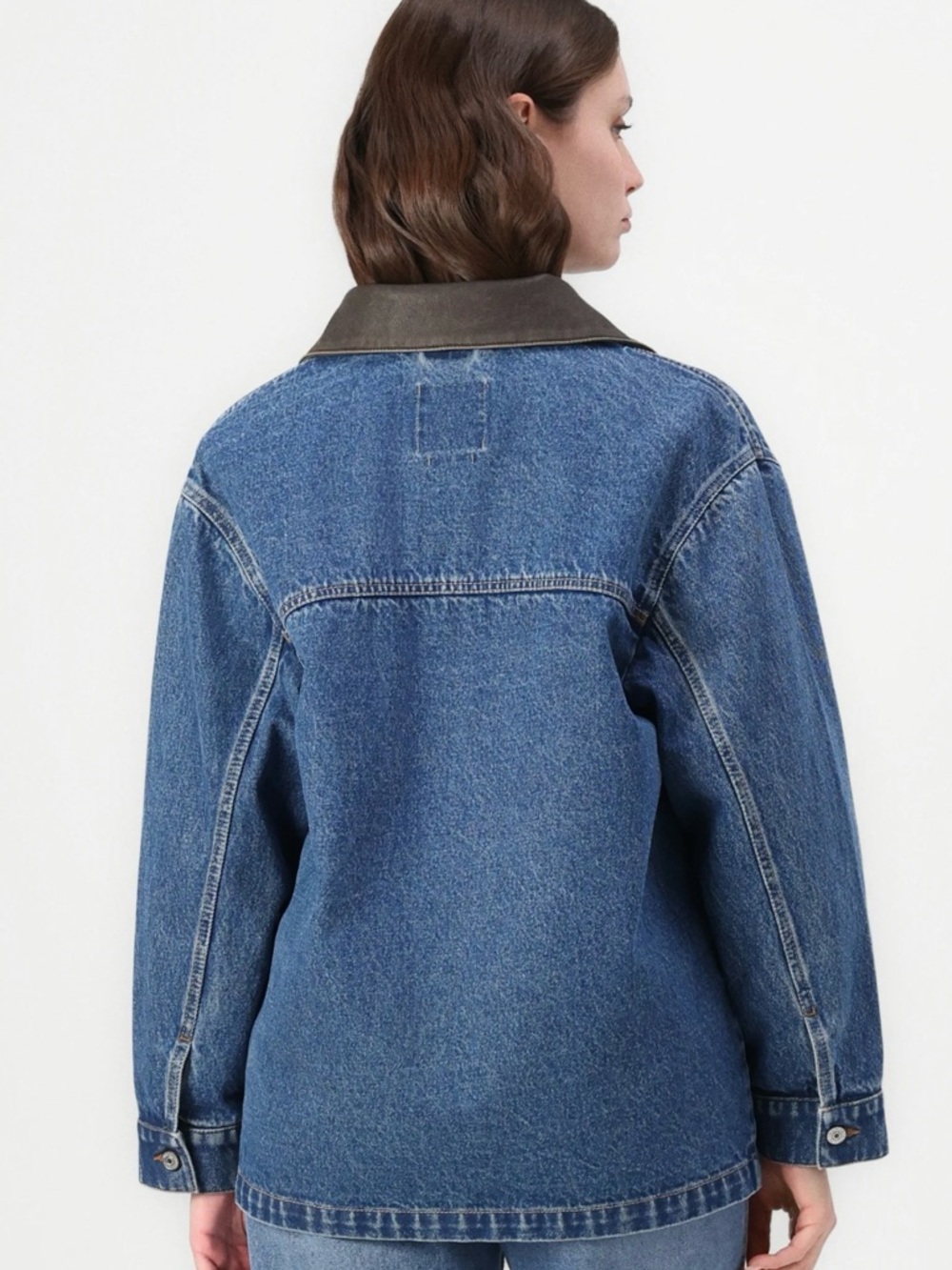 Abercrombie & Fitch Blue Denim Jacket with Dark Contrast Collar - Picture 2 of 5